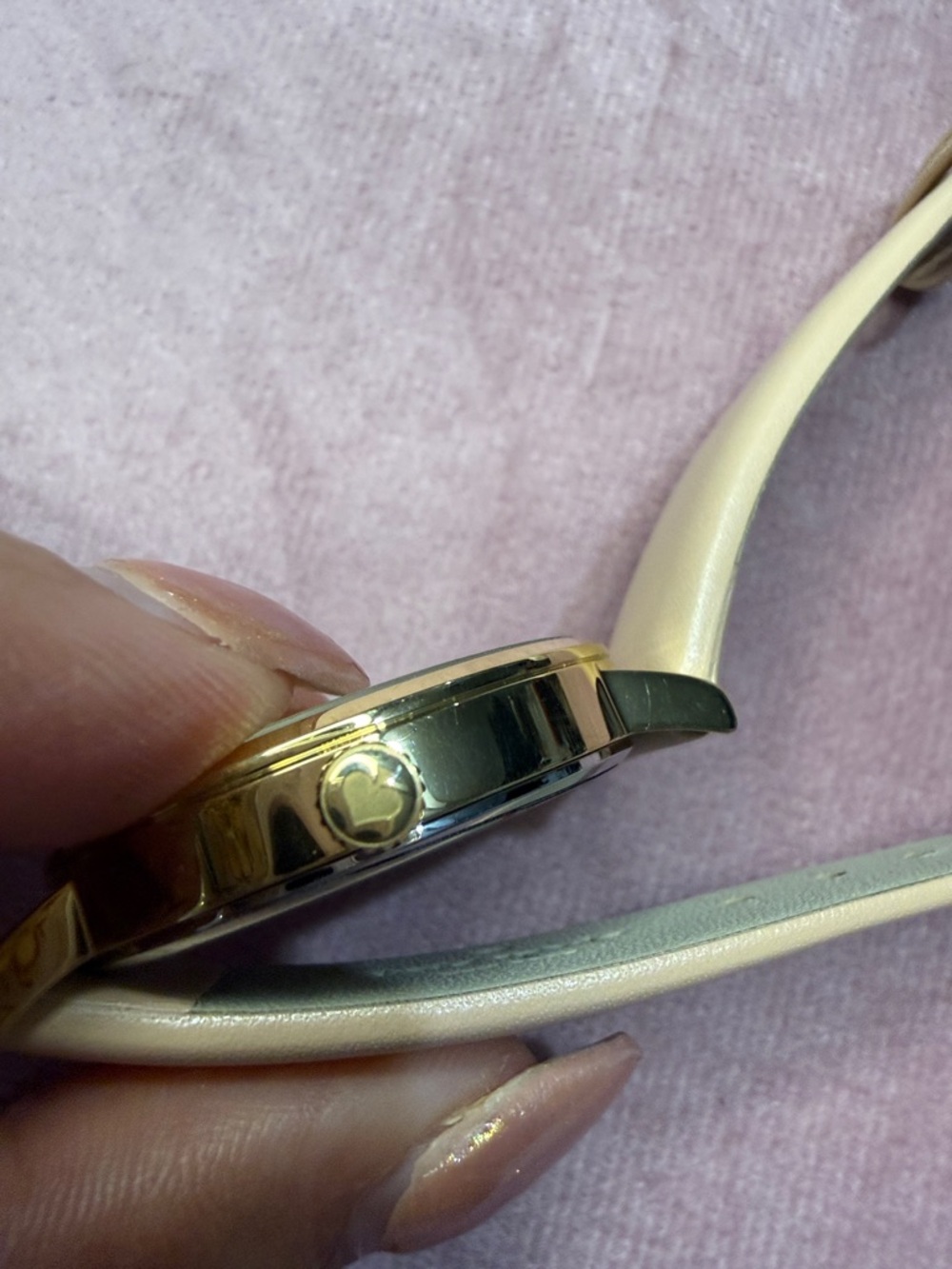 kate spade blush and gold pineapple dial watch - Picture 11 of 11
